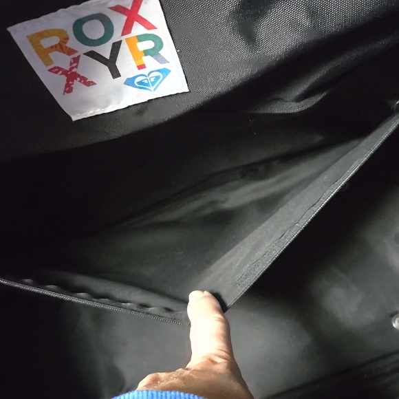 Vintage 90's Roxy Travel Duffle - Picture 13 of 16